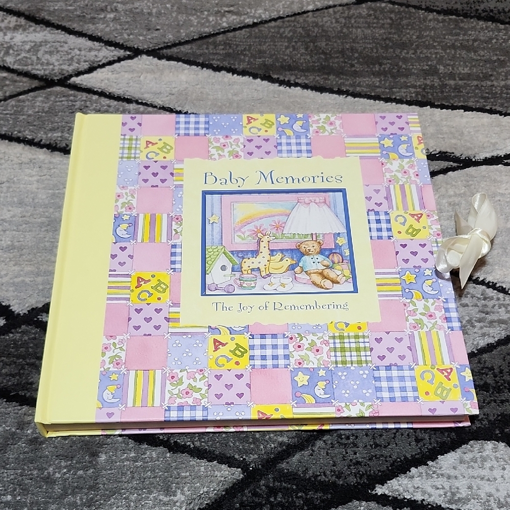 VINTAGE BABY MEMORIES "THE JOY OF REMEMBERING"  MILESTONES- PHOTO  & JOURNAL